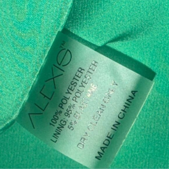 ALEXIS X REVOLVE green & yellow short sleeve Idun mini Dress in Citrus Gehry - Picture 8 of 9